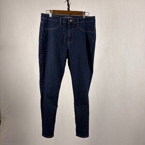 Wild Fable | High Rise Skinny Flare Jeans | 14 | Stretch